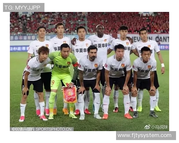 上港主场迎战河北华夏幸福力争全取三分争夺联赛冠军荣耀